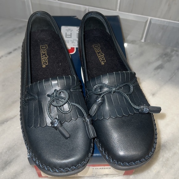 NIB Dexter navy slip on shoes - Picture 1 of 6